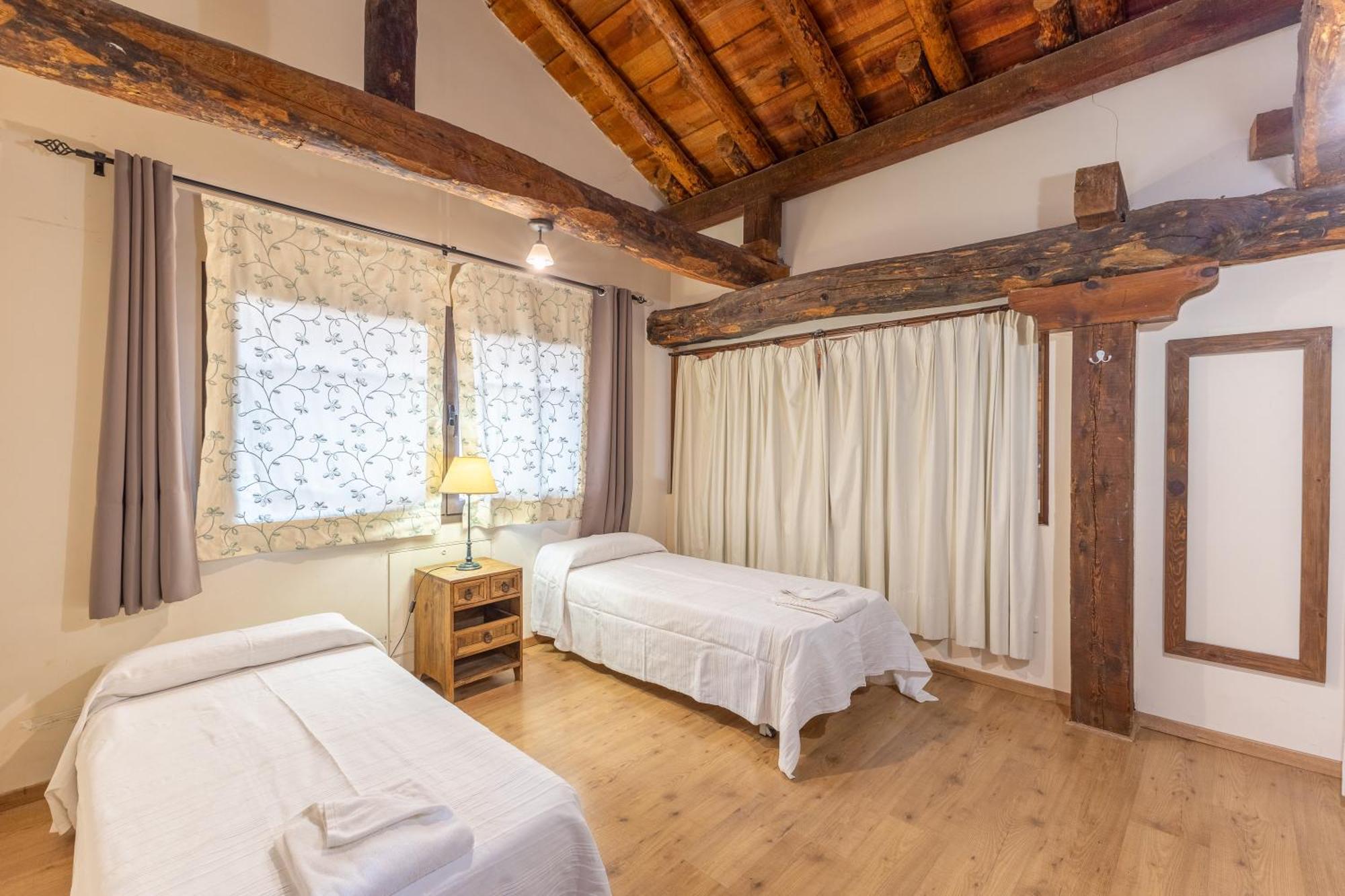 サンタ・マリア・ラ・レアル・デ・ニエバ La Casona Y Casitas De Tabladilloヴィラ エクステリア 写真